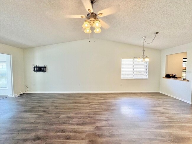 Photo - 4004 Cypress Landing S