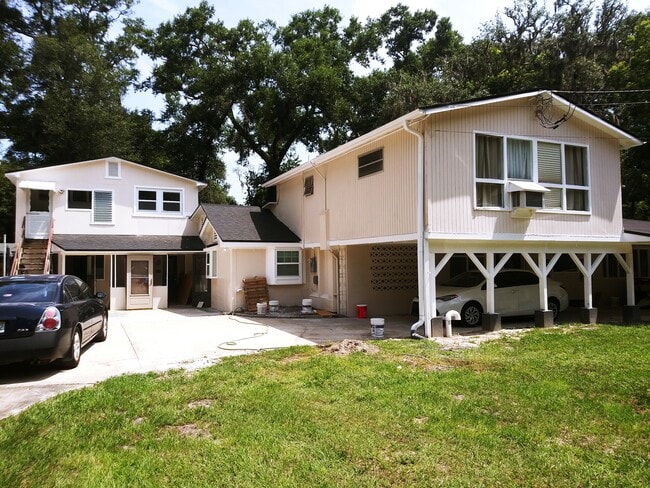 Photo - 7107 Arlet Dr