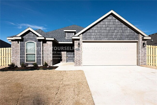 Photo - 4462 W Newton Ave