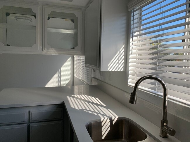 Photo - Julian House (DMM125) Unit 1B