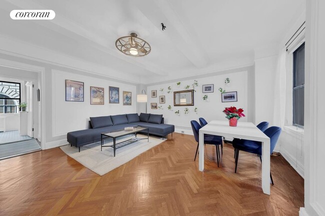 Photo - 175 W 73rd St Condominio