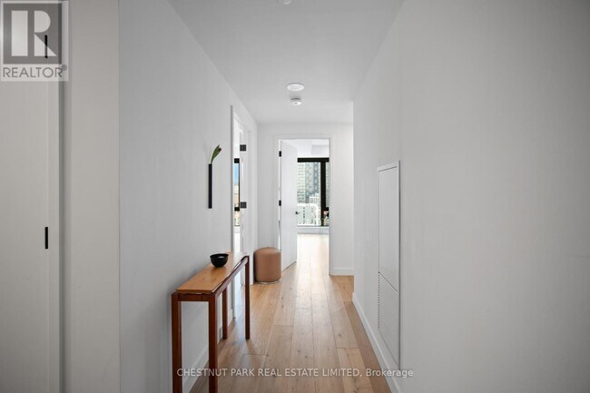 Photo - 505 Richmond St W Unité 1216