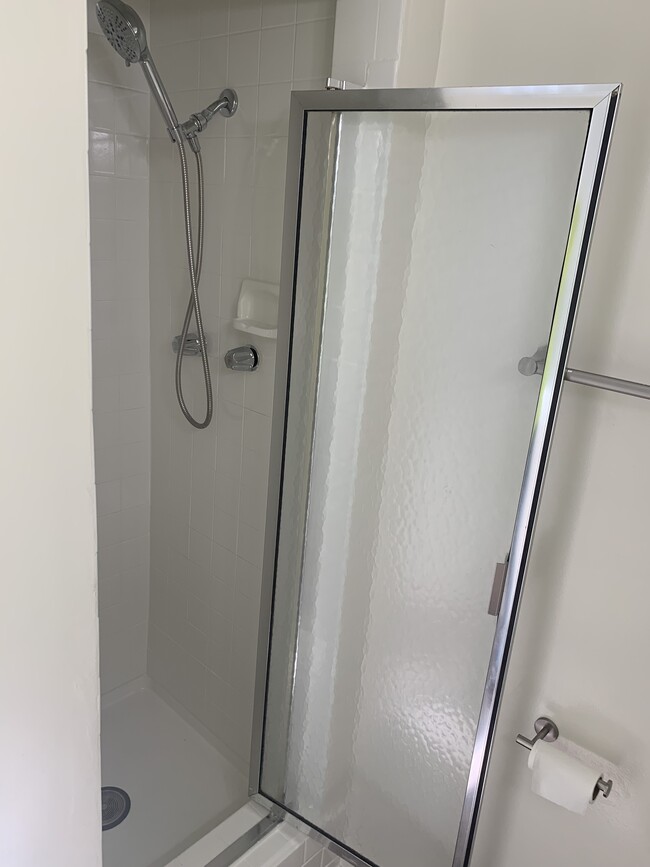 Photo - 4425 W 159th St Unit 1