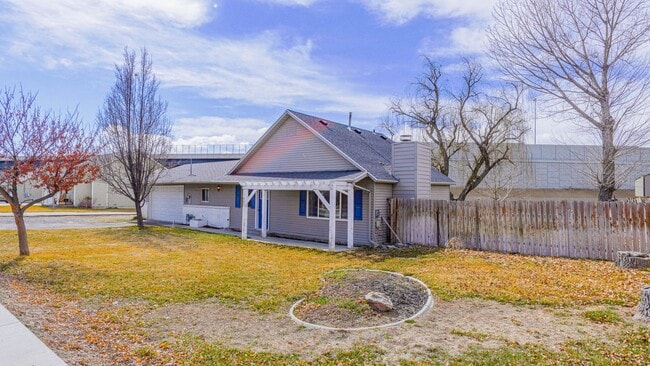 Photo - Fully furnished- Long and short term rental in Lehi! Boat and RV parking available.