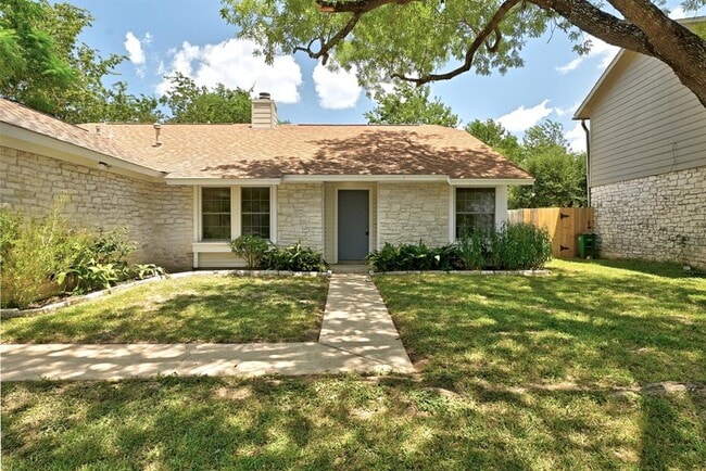 Photo - 2702 Goldbridge Dr