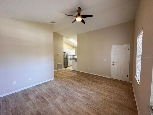 Photo - 21915 Bell Lake Rd