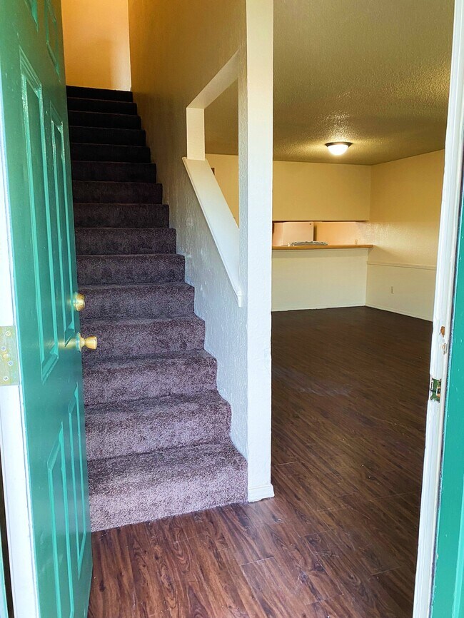 Complejo turístico Kingston Court la entrada - Kingston Court