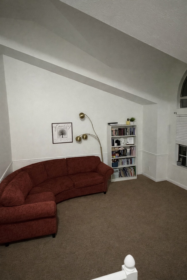 Photo - 1104 W 220 S