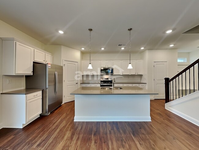 Photo - 7208 Garrett Ct