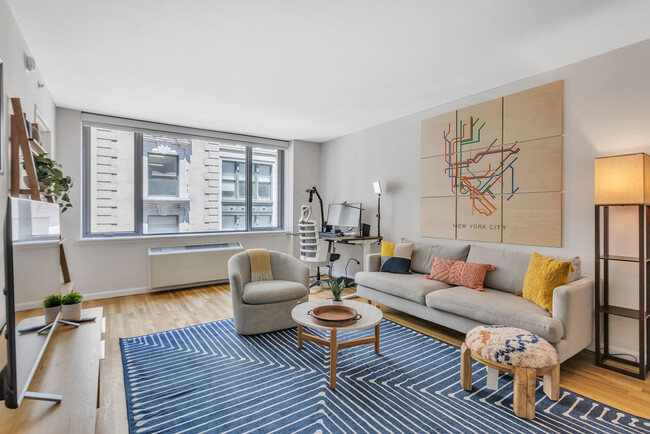 Building Photo - 120 W 21st St Rental
