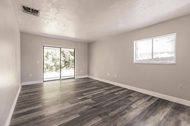 Photo - 1450 E Gibson St Unit 3