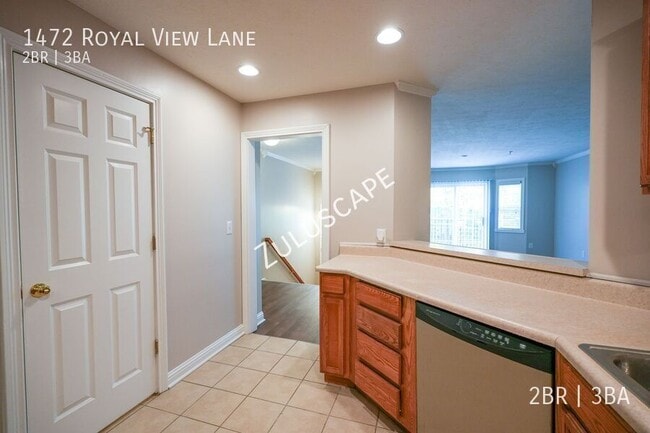 Photo - 1472 Royal View Ln