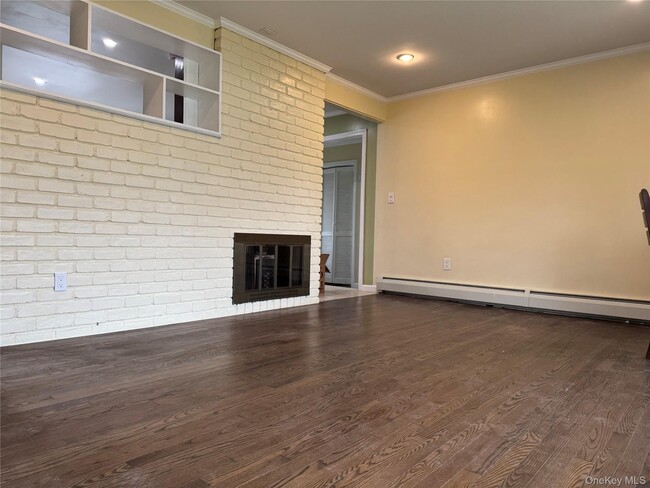 Photo - 5 Meander Ln