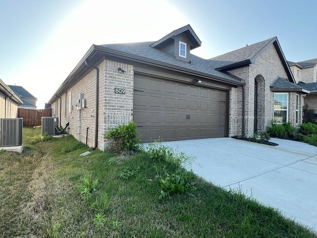 Photo - 609 Tartane Dr Casa