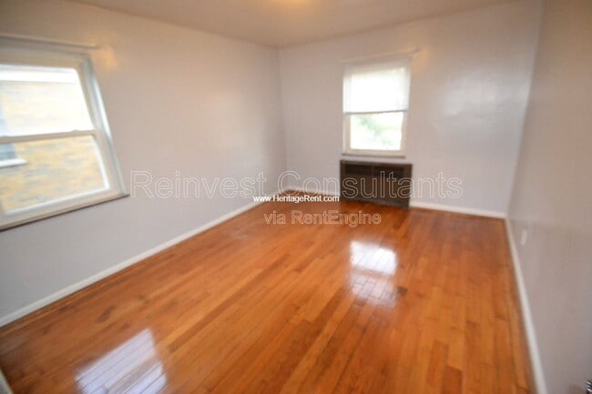 Photo - 7244 Reading Rd Unidad 4