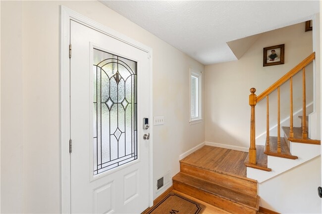 Photo - 20 Paddington Dr