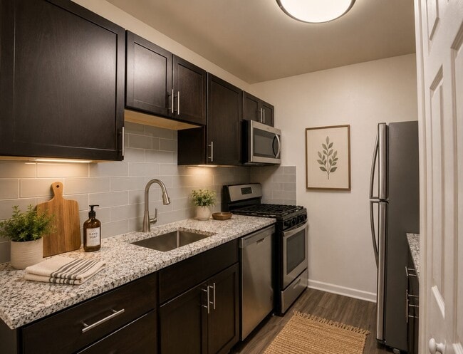 Building Photo - Bennington Crossings Apartment Homes