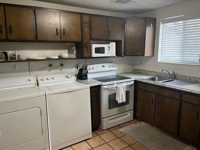 Photo - Remodeled 2 Bed 1 Bath, Apartment in Provo Unit #6