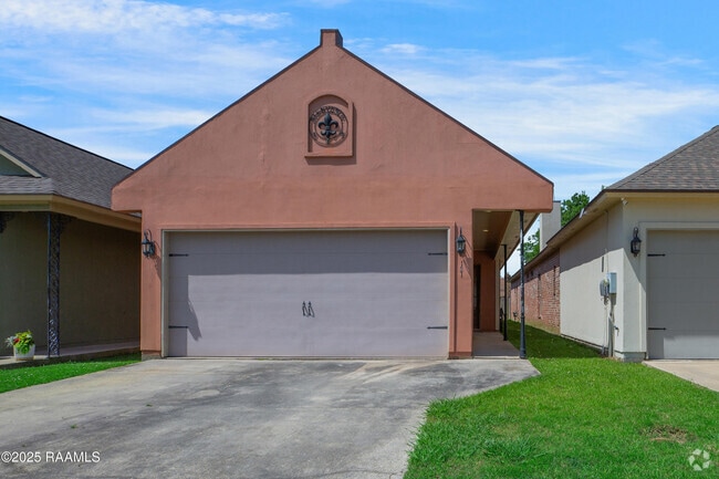 Building Photo - 121 Flagg Pl Rental