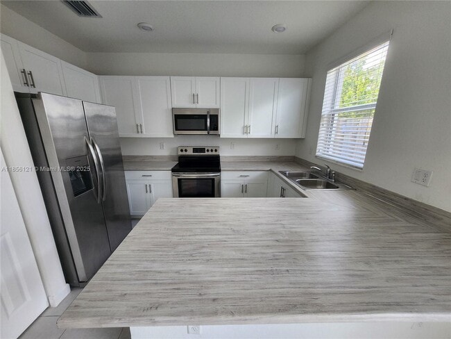 Photo - 1776 SE 27th Rd Unit 1776