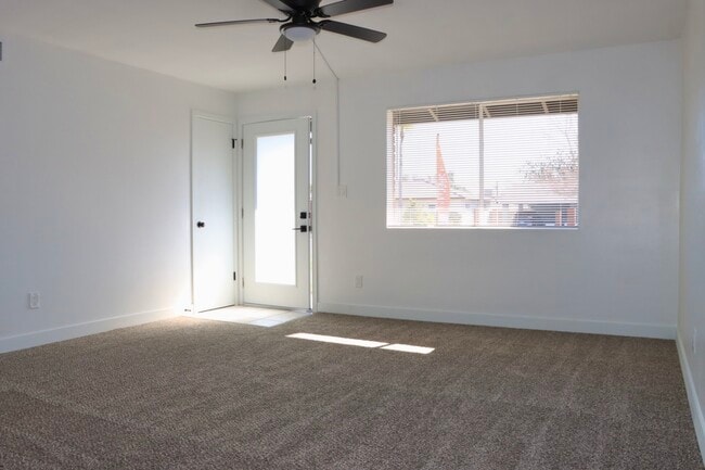 Photo - Urbana on Rose