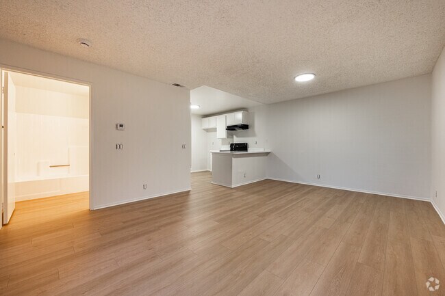 1BR, 1BA, - 515SF - Living Room