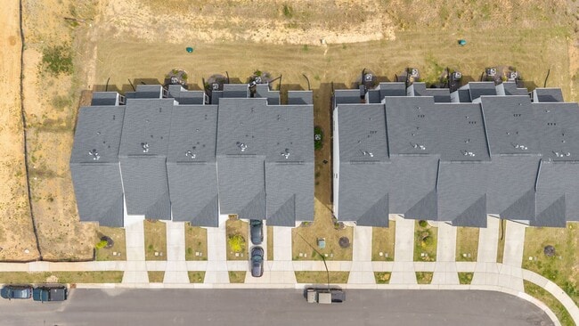 Photo - Stylish & Spacious Home in Prime Durham Location – Modern Living with Comfort & Convenience