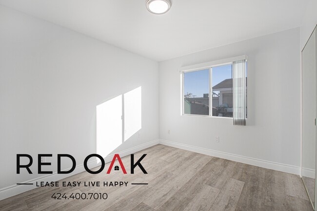 Photo - 6853 Agnes Ave Unit 4