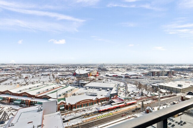 Photo - 1320 1st St SE Unit SI ID1345827P