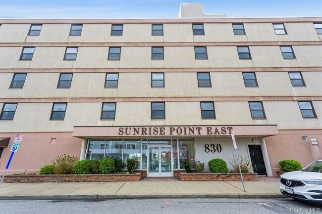 830 Shore 4Q Unit 4Q