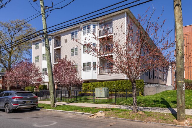 Photo - The Juliette