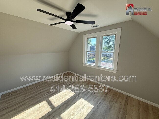 3351 N 6th St Unidad Upper