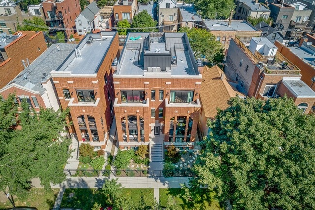 Photo - 877 Lill W Ave Unidad D3