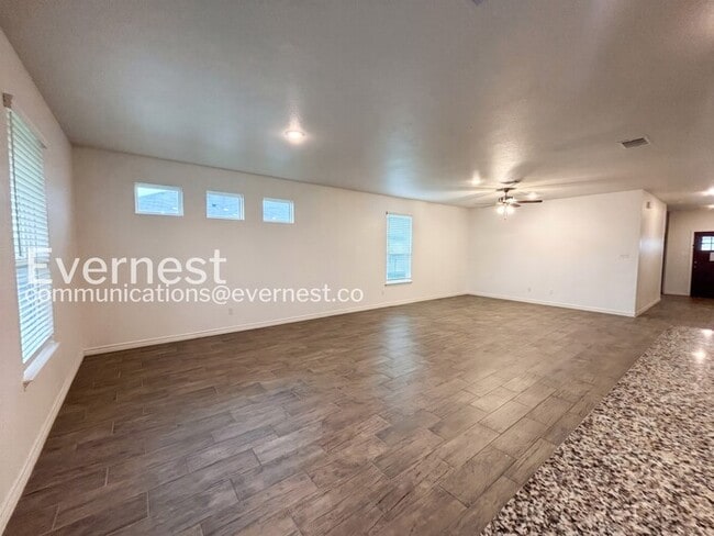 Photo - 853 Freedom Cir