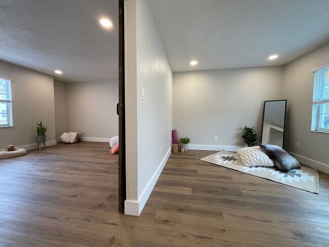 Photo - The Juliette