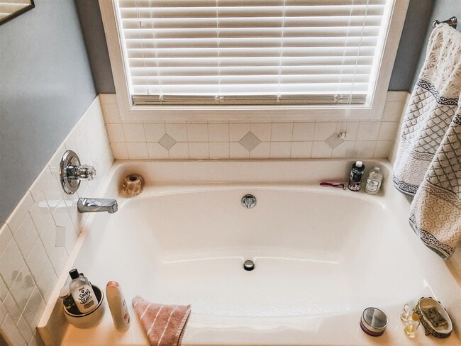 Photo - 2628 Arthurs Ct