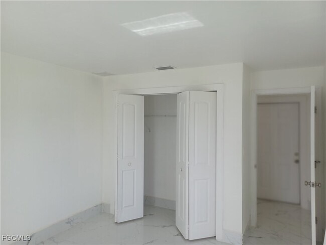 Photo - 1102 SW 15th Terrace