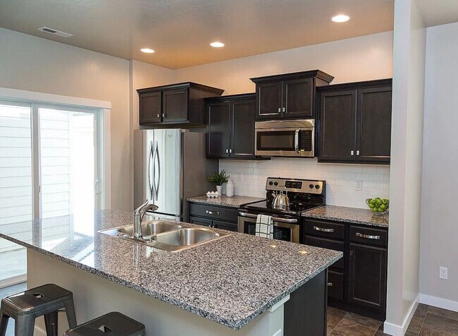 Photo - Cute 3 Bedroom 2.5 Home with a 2 Car Garage!