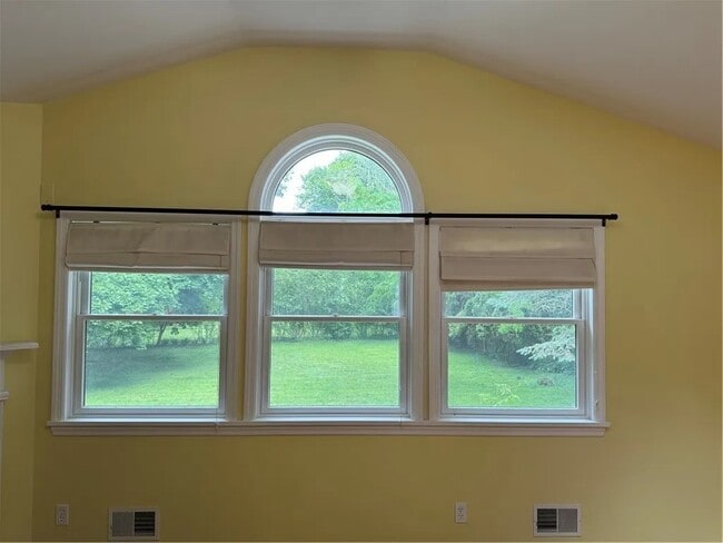 Photo - 74 S Main St