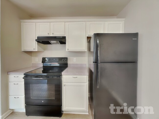 Photo - 7120 Idlewild Brook Ln