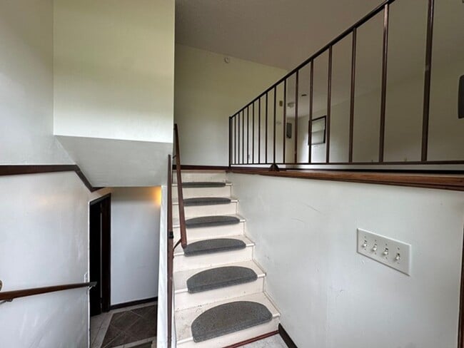 Photo - 706 McBryde Dr