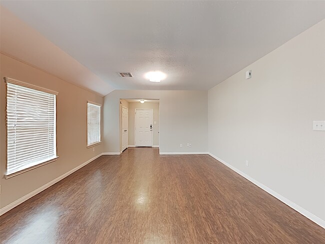 Photo - 21427 Wilona Way