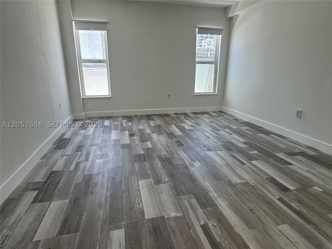 Building Photo - 1345 West Dr Unit 202