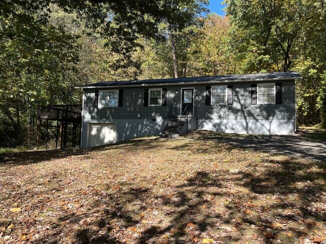 Building Photo - For Rent – Spacious 4-Bedroom Home in Knox...