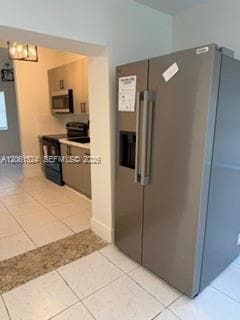 Photo - 6110 Monroe St