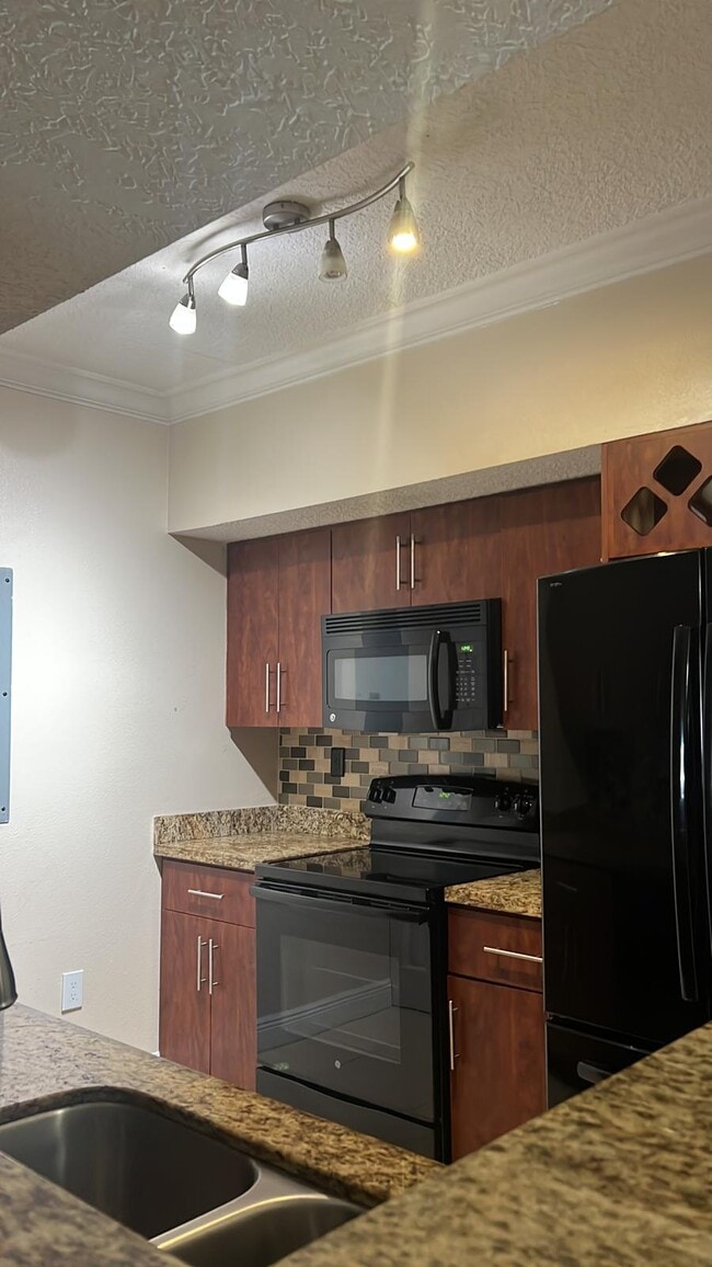 Photo - 231 SW 116th Ave