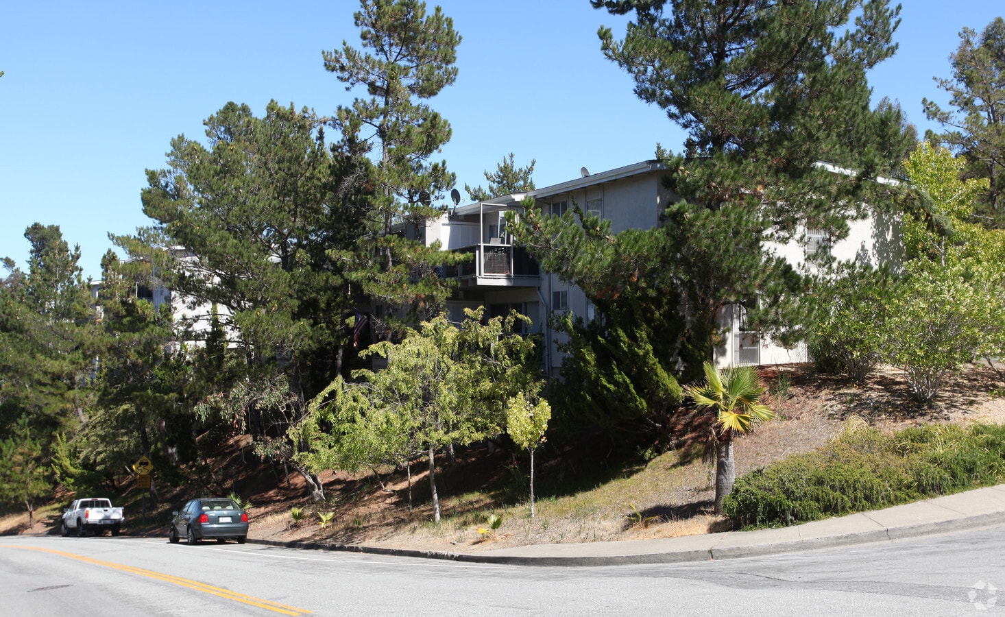 Photo - Carlmont Heights