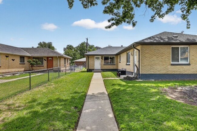 Photo - 2 bed 1 bath - Remodeled Home in Denver!