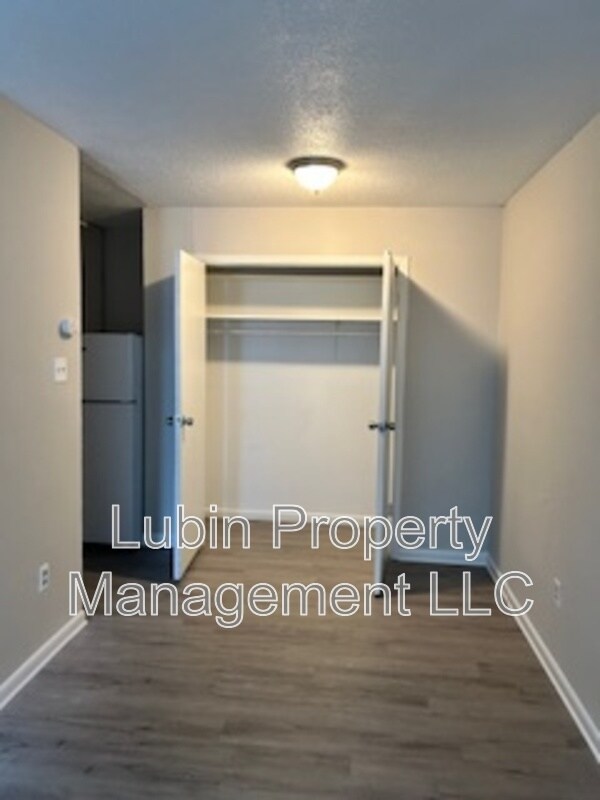 Photo - 1433 Court Ave Unit Apt 10