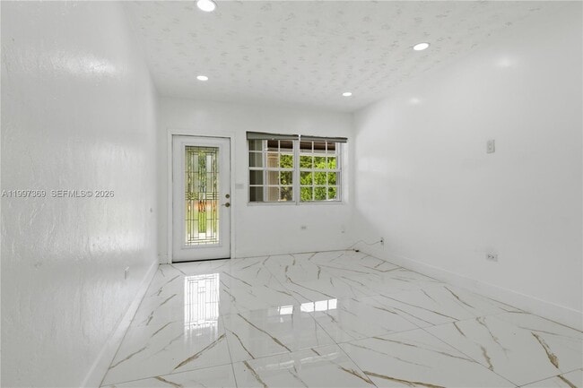 Photo - 11221 NE 9th Ave Unit 0